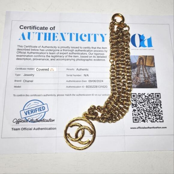 Chanel CC Gold Chain Necklace Pendant Vintage - Picture 9 of 9
